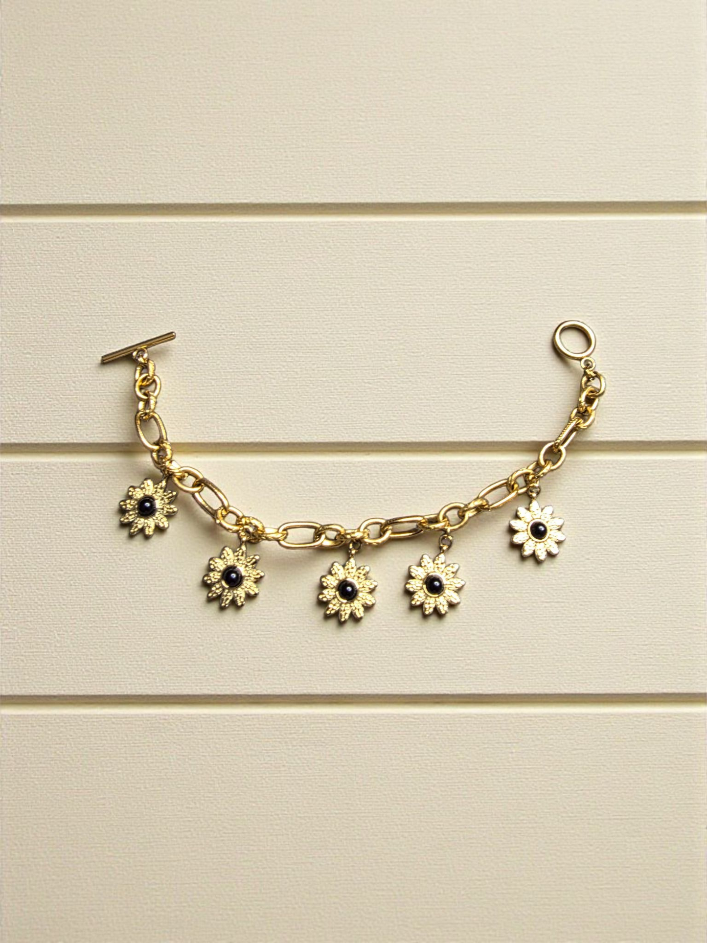 BRACELET CHARMS NOUR
